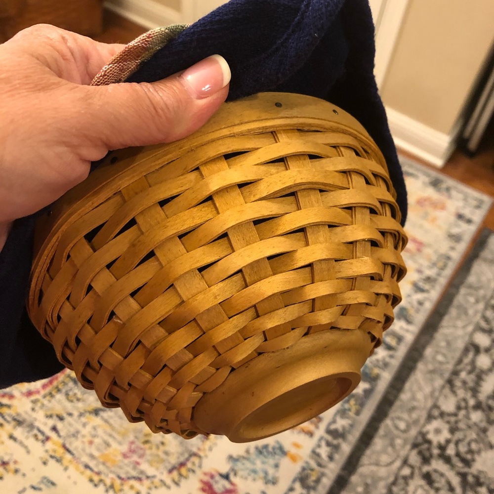 Longaberger 7” nesting basket bowl with 2 liners 1 protector